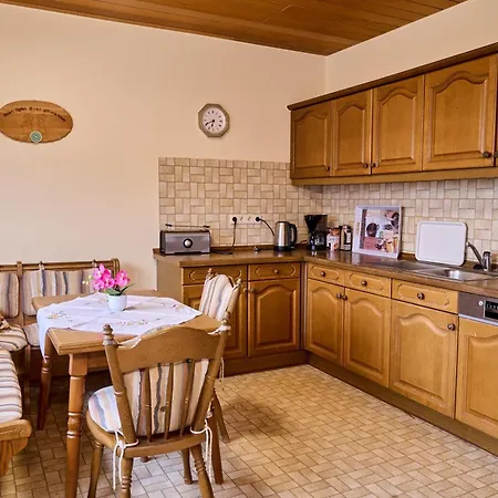 38368 Rennau-Gaestezimmer Mit Gemeinschaftskueche Und -Bad 
